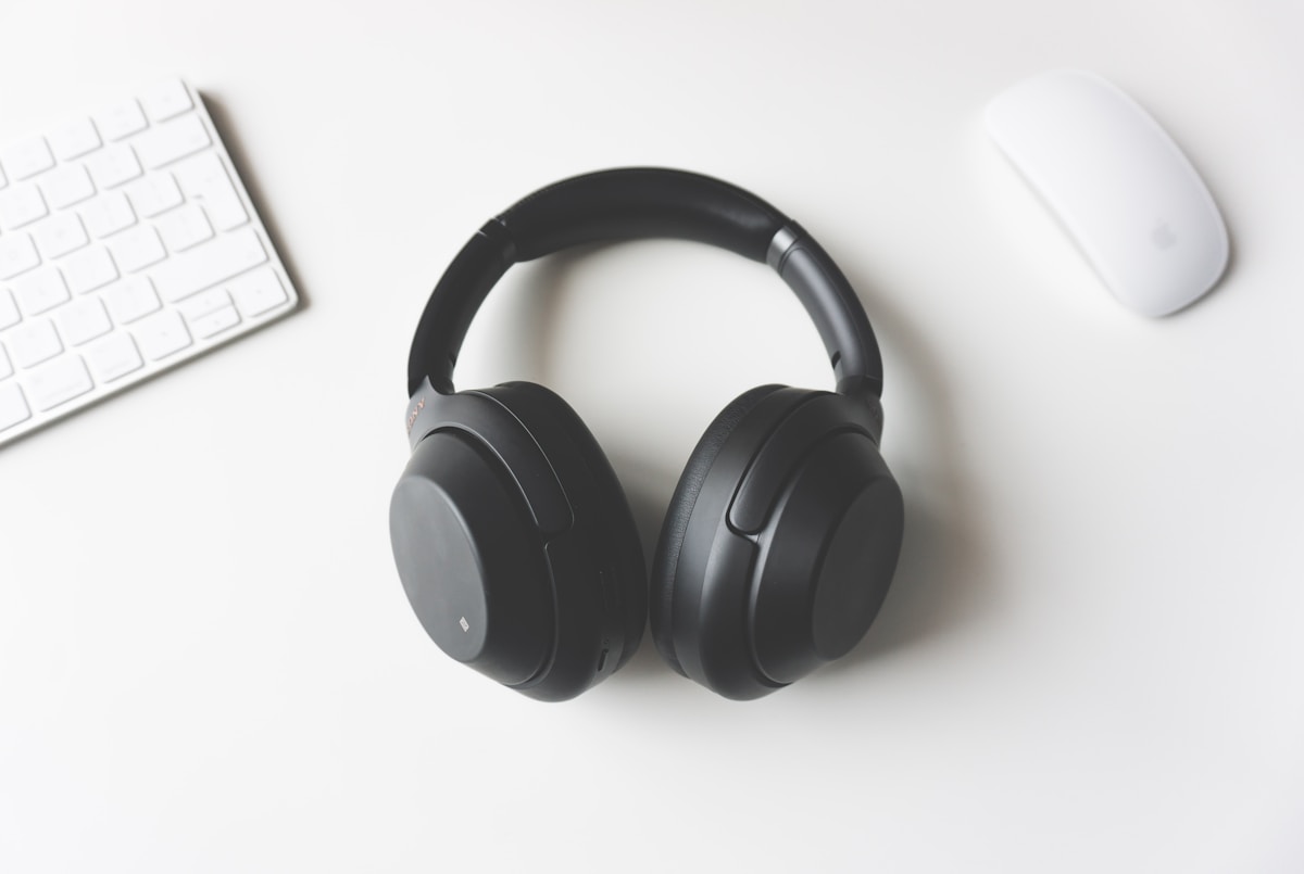 Corsair HS80 MAX Spatial Audio Headset with Dolby Atmos